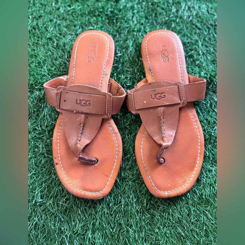 UGG‎ Tan Leather Footwear Size 6.5